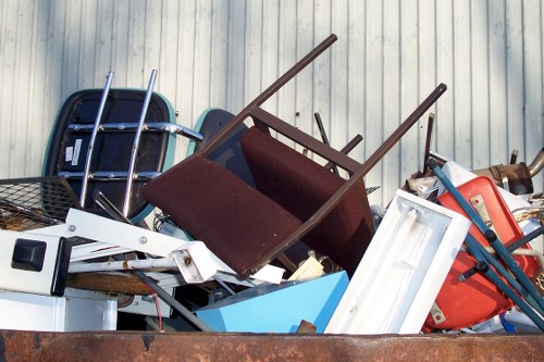 Organized house clearance process in Ickenham